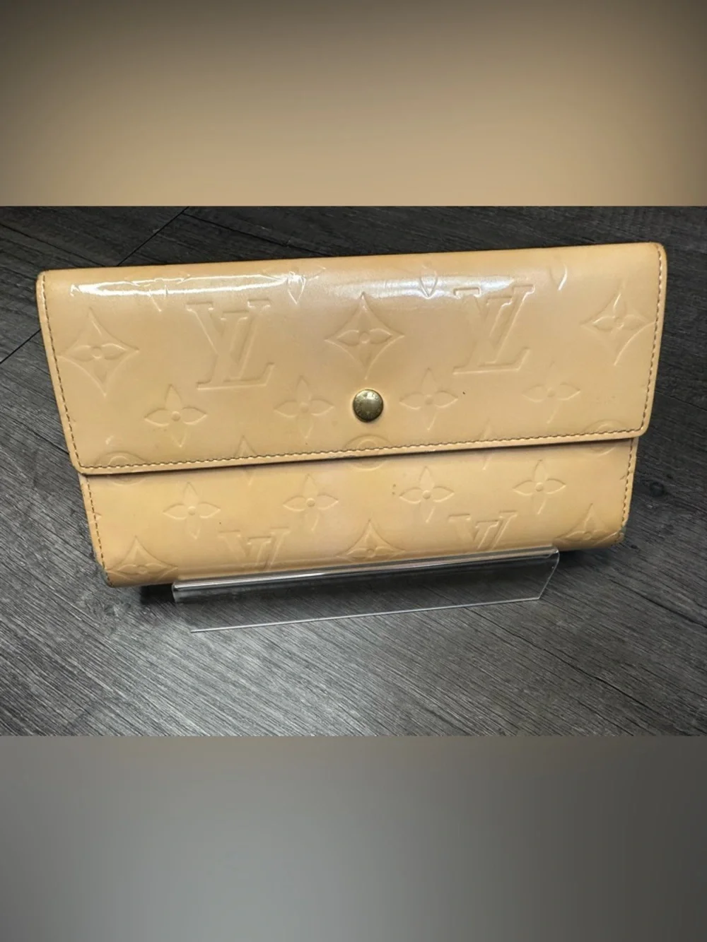 Louis Vuitton Yellow Vernis Monogram Snap Continental Wallet